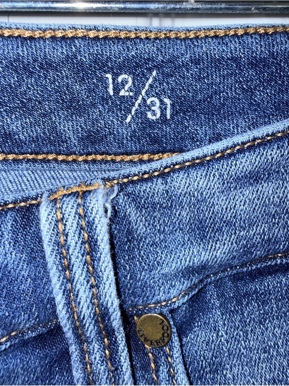 Liverpool woman’s high-rise Wide-Leg raw hem cropped Jeans in Dark‎ Blue 12/31 - Picture 6 of 16